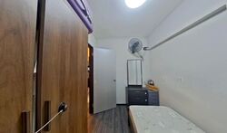 Blk 556 Jurong West Street 42 (Jurong West), HDB Executive #559781131